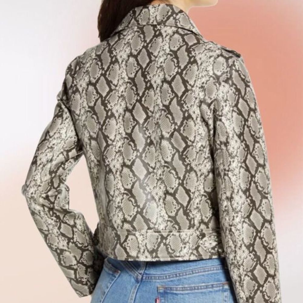 Blank NYC‎ Break Away Snakeskin Moto Jacket Size Med NWT - Picture 4 of 12